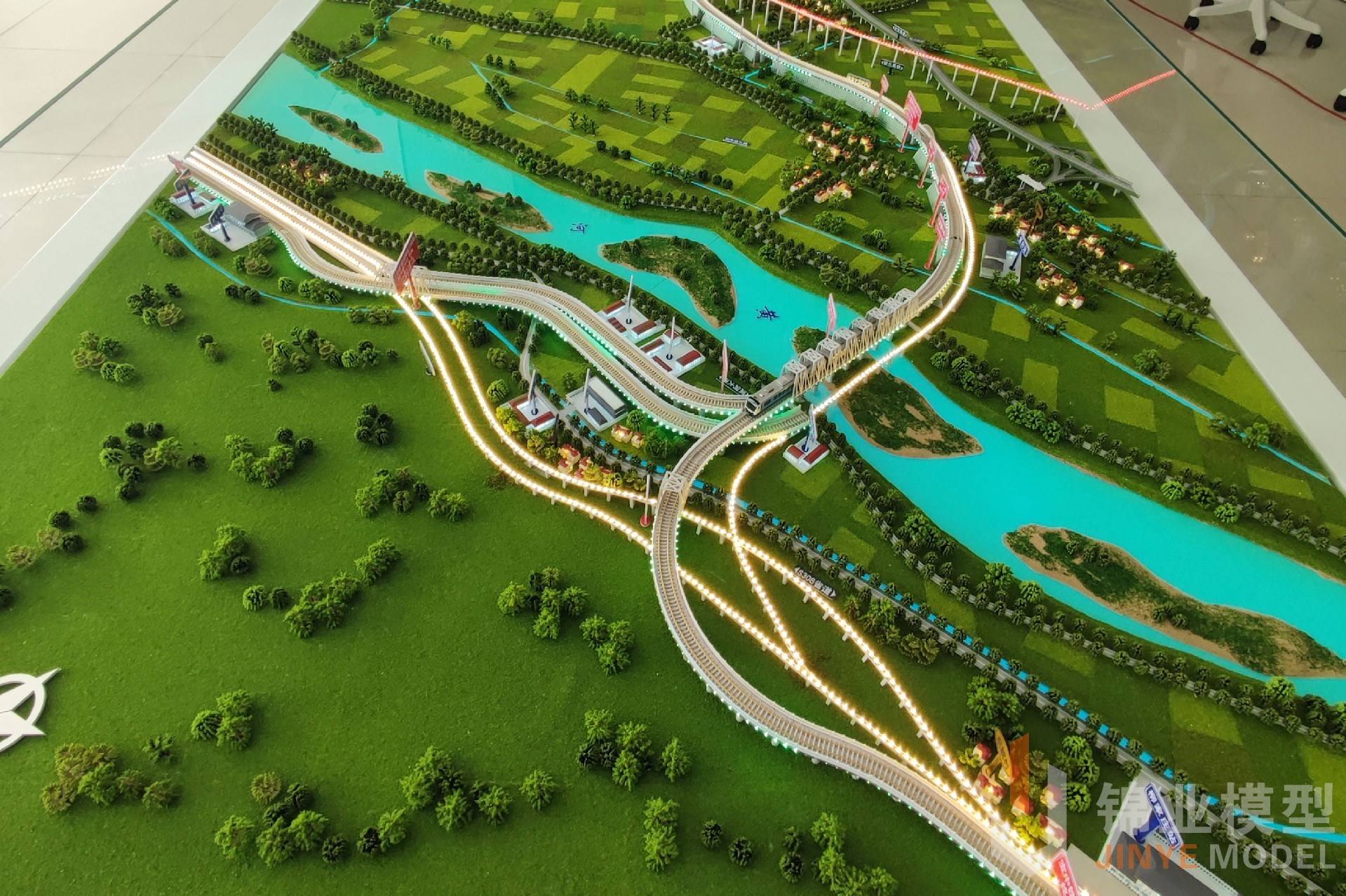 寶中鐵路5標(biāo)沙盤局部照片